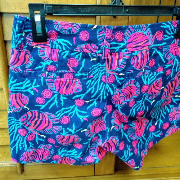 Lilly Pulitzer callahan shorts Jammin fish red blue Size 00 - Picture 2 of 6